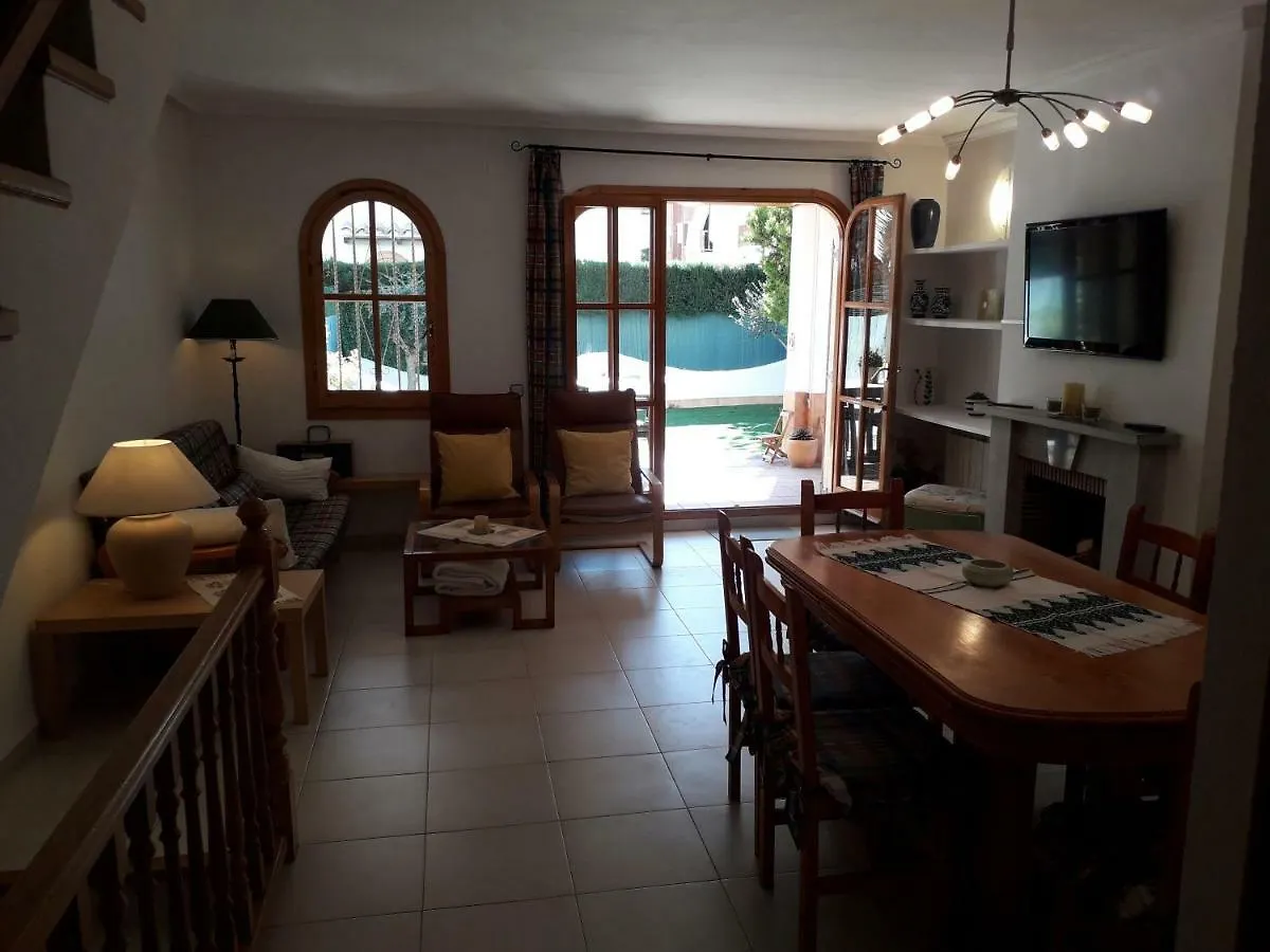 Wonderful Beach House With 2 Pools Villa Calafell